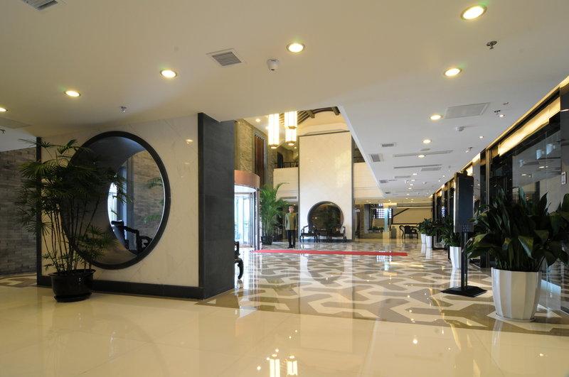 Отель Shenghehui Club Наньтун Интерьер фото